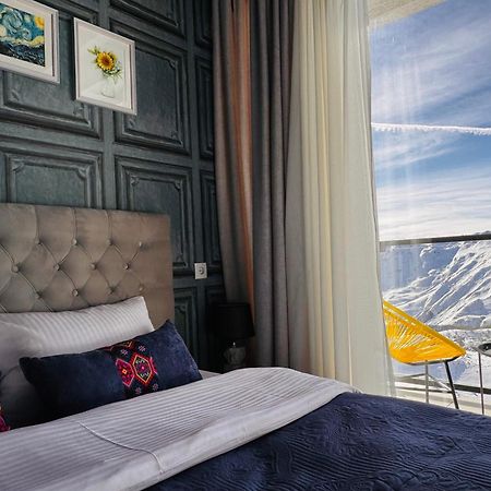 Twins Apartment Deluxe, New Gudauri Exterior photo